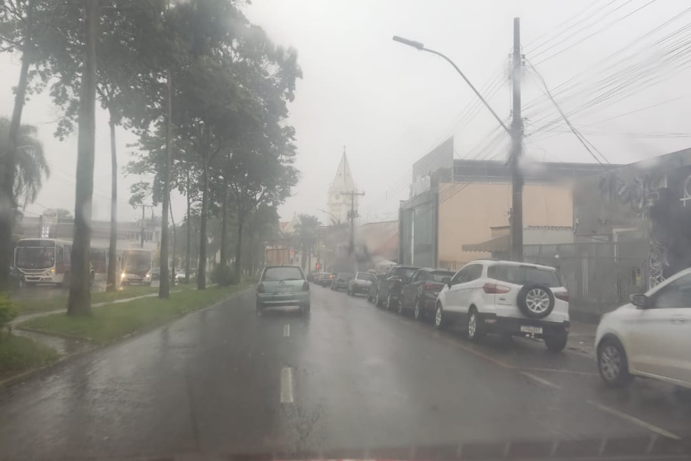 Volume de chuvas aumenta nos próximos dias em Araxá, alerta Defesa Civil