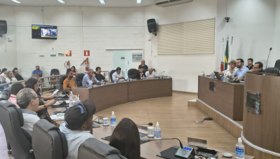 Com 12 votos favoráveis, Câmara aprova financiamento de até R$ 50 milhões para programa de asfalto em Araxá