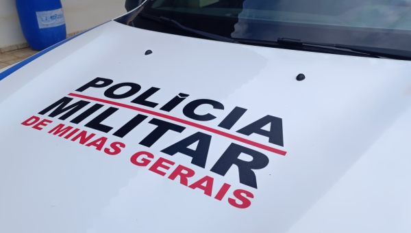 Jovem de 20 anos é preso por tráfico de drogas após denúncia no bairro Dona Maroca, em Ibiá