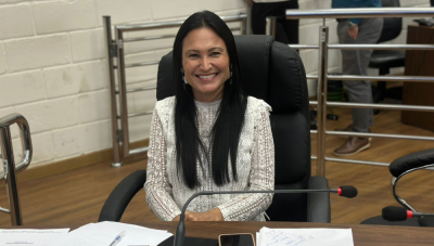 Vereadora ​​​​​​​Fernanda Castelha propõe ampliação do recolhimento de animais soltos para fins de semana e feriados em Araxá