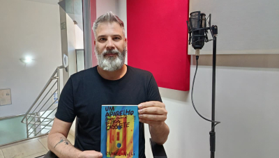Escritor araxaense Rafael Nolli lança novo livro com mistério, nostalgia e conflito entre gerações