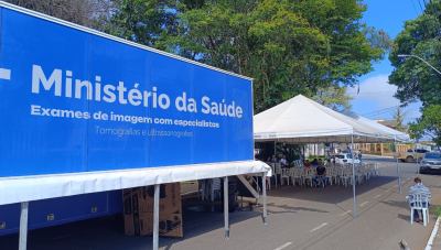 Araxá recebe carreta do Ministério da Saúde para realização de tomografias e ultrassonografias